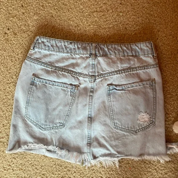 denim skirt - Picture 4 of 4